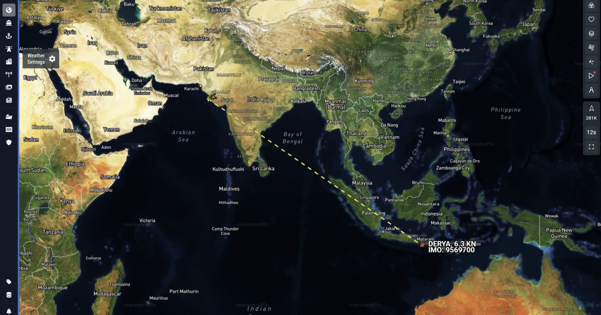 Tankertrackers spots Iran's tanker DERYA,carrying 1.88 million barrels oil for India, has entered Indonesia's waters at Lombok Strait on 4 May 2026 (Photo/X/Tankertrackers)
