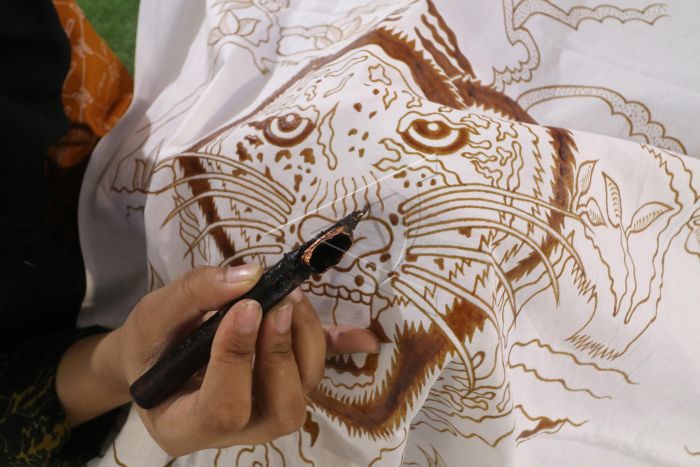 Indonesia’s Batik Industry Creates Jobs for More Than 200,000 People