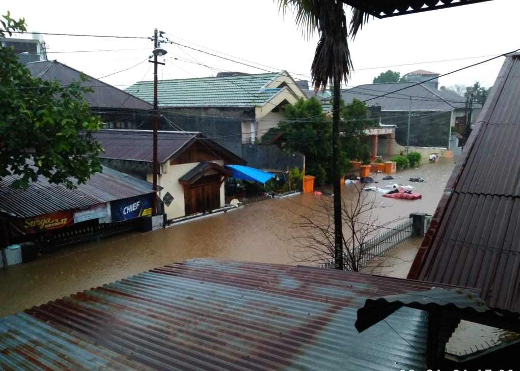 Three Died in Indonesia’s Manado Caused by Flood