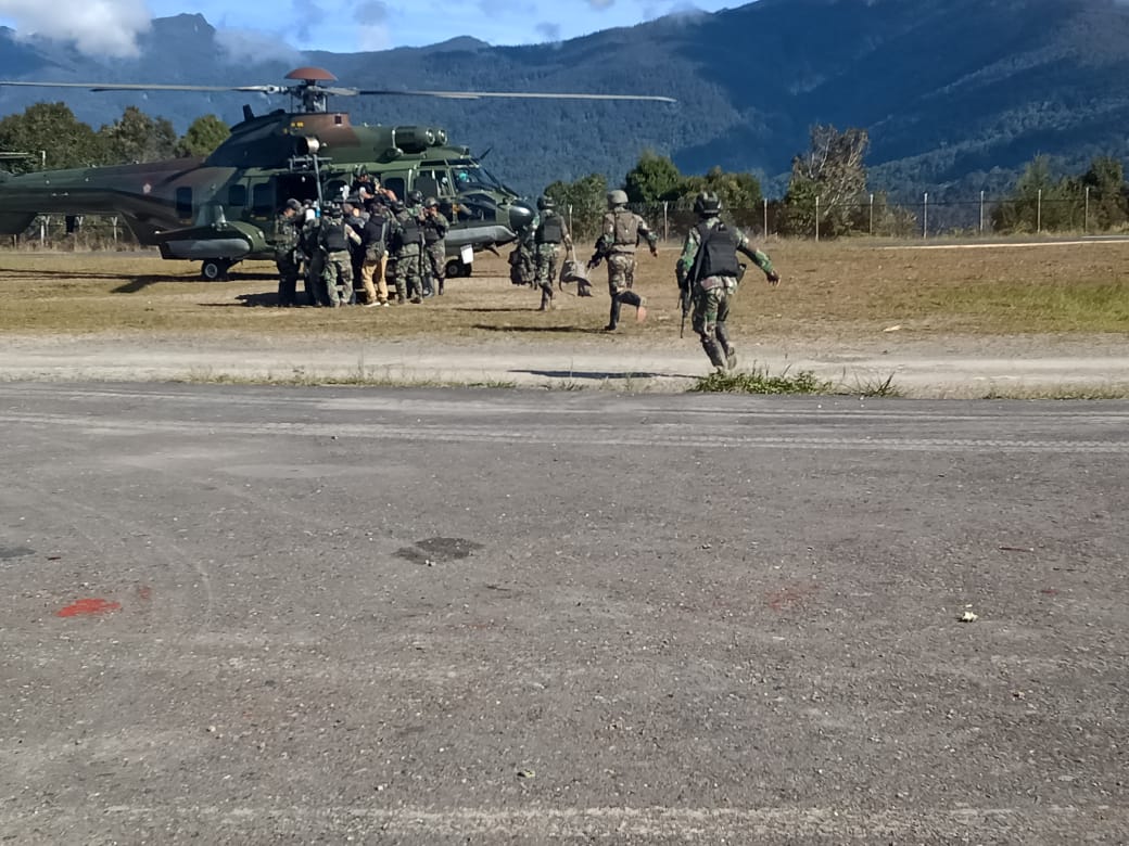 Two Soldiers Died, Shot by Criminal Armed Group in Indonesia’s Papua