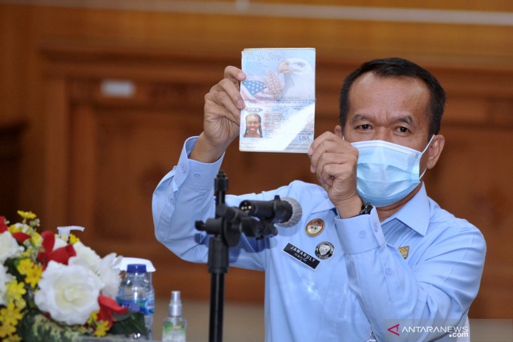 Indonesia to Deport Two Americans For Unsettled Public Via Social Media