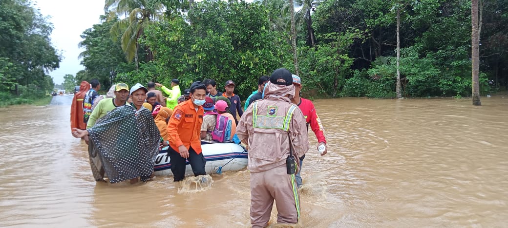 Thousands Displaced, 15 Died of One Week Floods in Indonesia’s South Kalimantan