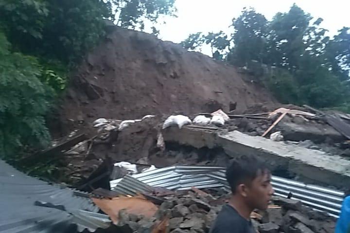 At Least Five Died as Flood And Landslides Hit Indonesia’s Manado