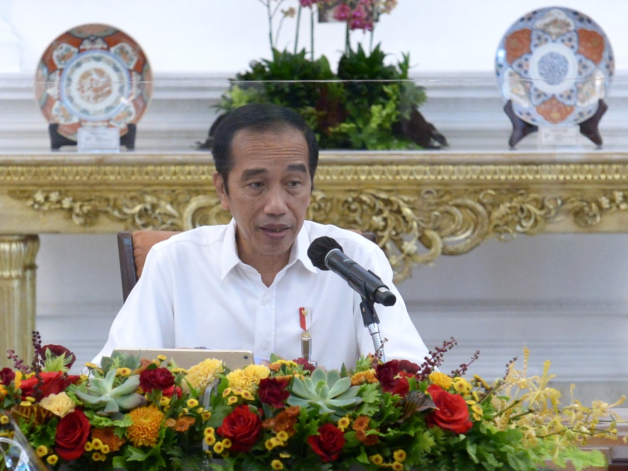 Indonesia’s Law Enforcers Ordered to Take Firm Action Links to Health Protocol