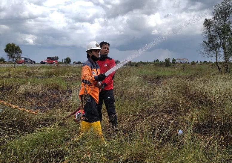 Indonesia Fights to Stop Forest Fires in Sumatra, Kalimantan And Sulawesi