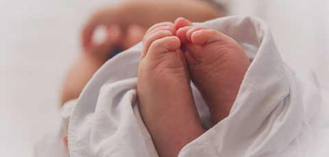 Premature Birth, Baby Head Left Inside Mother’s Womb