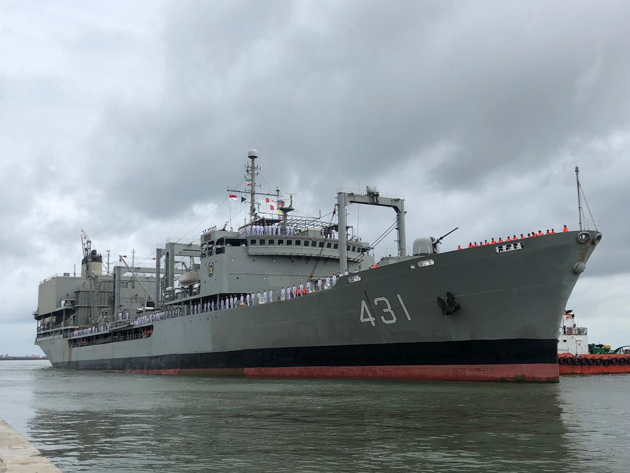 Celebrating 70 Years of Bilateral Ties, Iranian Navy Ship Kharg Visits Indonesia